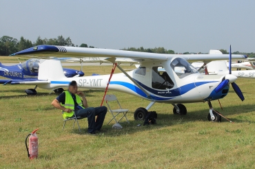 SP-YMT (E51) 3Xtrim 550 Trainer