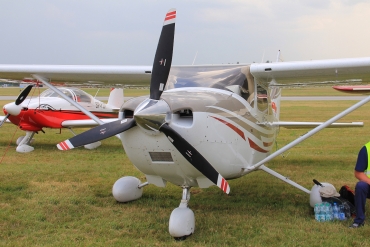 SP-SKL (18281685) Cessna 182A Skylane