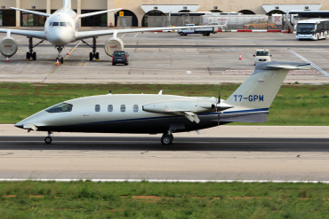 T7-GPM (1200) Piaggio P-180 Avanti II