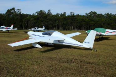 VH-XTO (008) 2009 Viking DragonFly