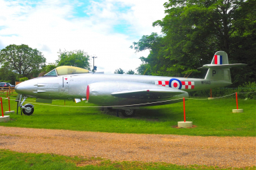 WF643 (AW4986) 1951 Gloster Meteor F.8