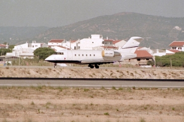 VR-CMC (5044) 1989 Bombardier Challenger 601-3A