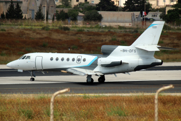 9H-DFS (185) 1987 Dassault Falcon 50