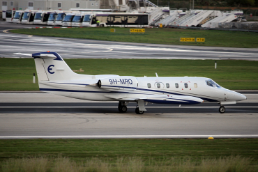 9H-MRQ (35-429) Learjet 35A