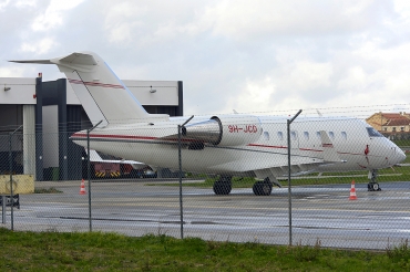 9H-JCD (5958) 2013 Bombardier Challenger 605