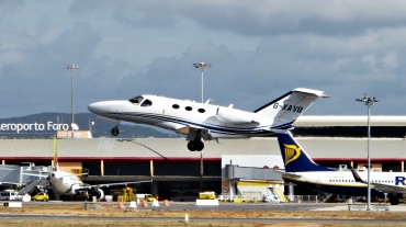 G-XAVB (510-0283) Cessna 510 Citation Mustang