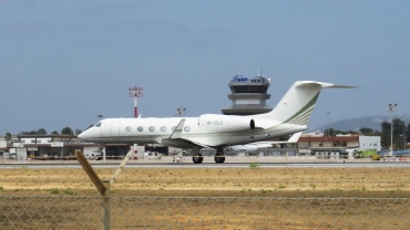 M-YGLK (4137) 2008 Gulfstream Aerospace G450