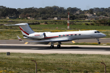 N125GH (526) 1997 Gulfstream Aerospace G-V