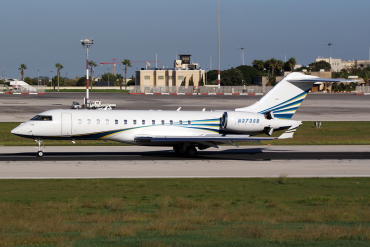 N373SB (9047) 2000 Bombardier BD-700-1A10