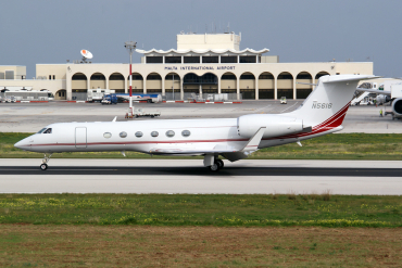 N5616 (616) 2001 Gulfstream Aerospace G-V