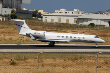 N613LF (5535) 2015 Gulfstream Aerospace G550