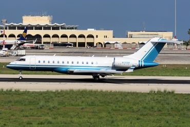 N711SW (9823) 2018 Bombardier Global 6000