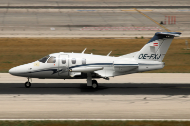 OE-FXJ (246) 2008 Eclipse Aviation Corp EA500
