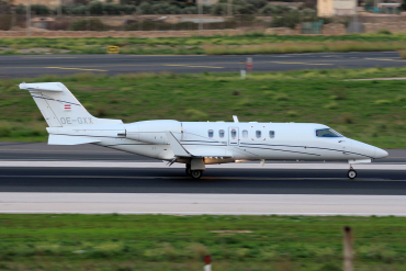 OE-GXX (45-2112) 2009 Bombardier Learjet 40