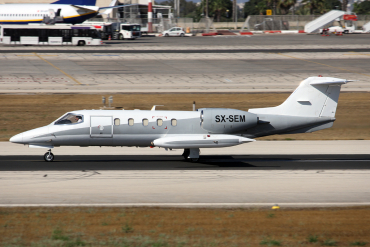 SX-SEM (35-265) 1979 Gates Learjet 35A