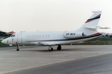 VP-BCV (187) 2002 Dassault Falcon 2000