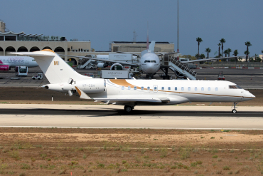 VP-CSH · Bombardier BD-700-1A10 Global 6500 · MLA / LMML