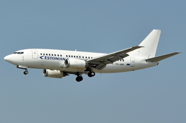 ES-ABP (027425) Boeing 737-528