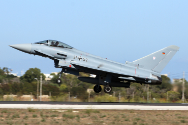 31+52 · Eurofighter Typhoon EF2000 · MLA / LMML