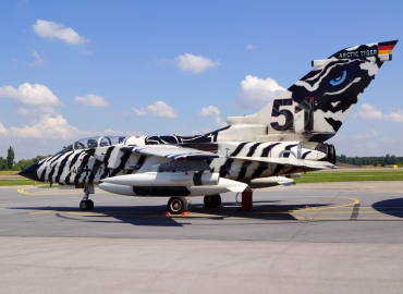 46+57 (906/GS290/4357) Panavia Tornado ECR