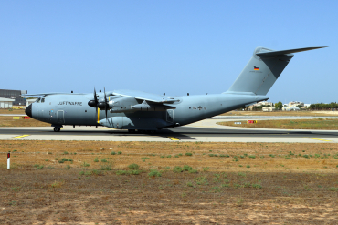54+16 (064) 2017 Airbus A400M-180