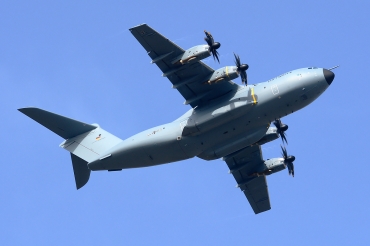 54+03 (030) 2015 Airbus A400M-180