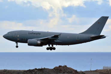 10+24 (434) 1987 Airbus A310-304 MRTT