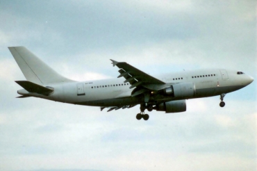 S7-RGA (573) 1991 Airbus A310-304