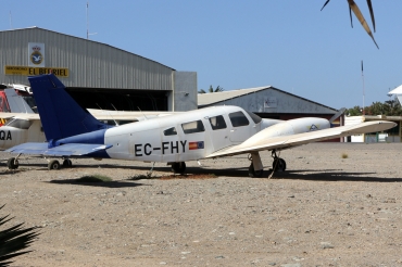 EC-FHY (34-7870184) 1978 Piper PA-34-200T Seneca II