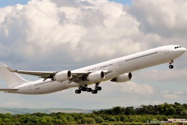 G-VSHY (383) 2002 Airbus A340-642