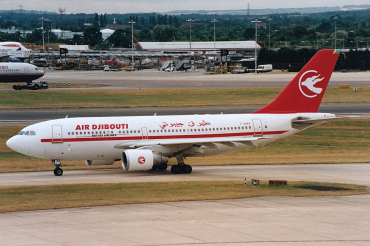 F-OHPQ (318) 1984 Airbus A310-222