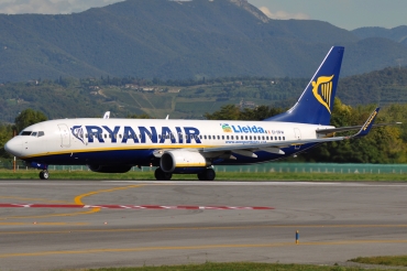 EI-DPW (35552) 2007 Boeing 737-8AS(WL)