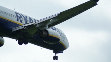 EI-EBM (35002) 2009 Boeing 737-8AS(WL)