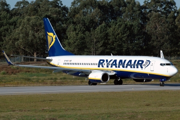 EI-EKX (35030) 2010 Boeing 737-8AS(WL)