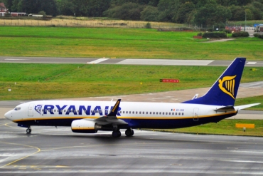EI-DCI (33567) 2004 Boeing 737-8AS(WL)