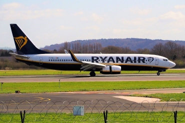 EI-DCJ (33564) 2004 Boeing 737-8AS(WL)
