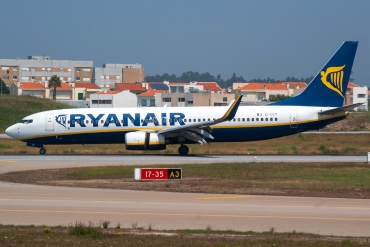 EI-DCY (33570) 2005 Boeing 737-8AS(WL)