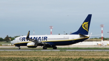 EI-DLW (33599) 2006 Boeing 737-8AS(WL)