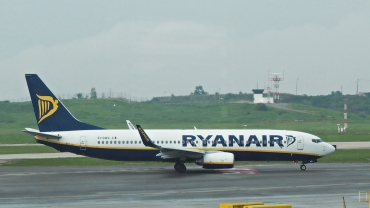 EI-DWG (33620) 2007 Boeing 737-8ASWL
