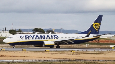 EI-DWZ (33628) 2008 Boeing 737-8AS(WL)