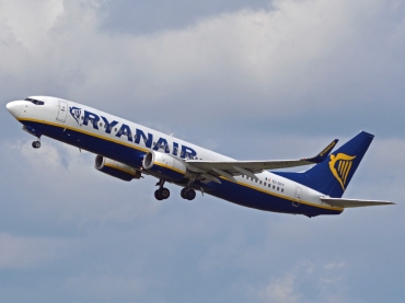 EI-DYY 837521) 2008 Boeing 737-8AS(WL)