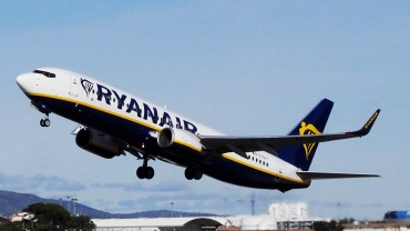 EI-DYY 837521) 2008 Boeing 737-8AS(WL)