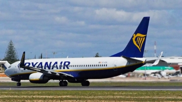 EI-EBL (cn 37529) Boeing 737-8AS