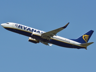 EI-EBZ (35008) 2009 Boeing 737-8AS(WL)