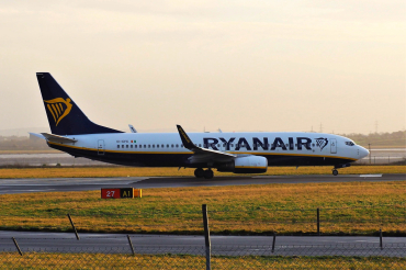 EI-EFE (37533) 2009 Boeing 737-8AS(WL)