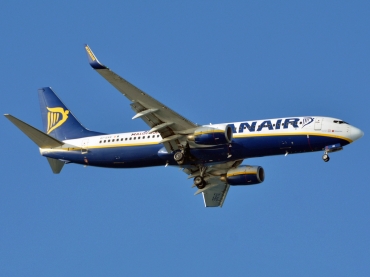 EI-EKE (35023) 2010 Boeing 737-8AS(WL)