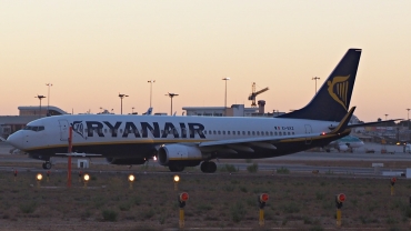 EI-EKZ (38508) 2010 Boeing 737-8AS(WL)
