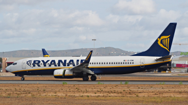 EI-EMK (38512) 2010 Boeing 737-8AS(WL)