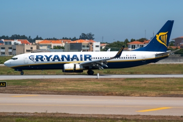 EI-EMR, (cn 40284), Boeing 737-8AS