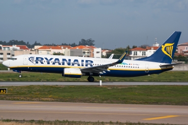 EI-ENJ (40301) 2010 Boeing 737-8AS WL